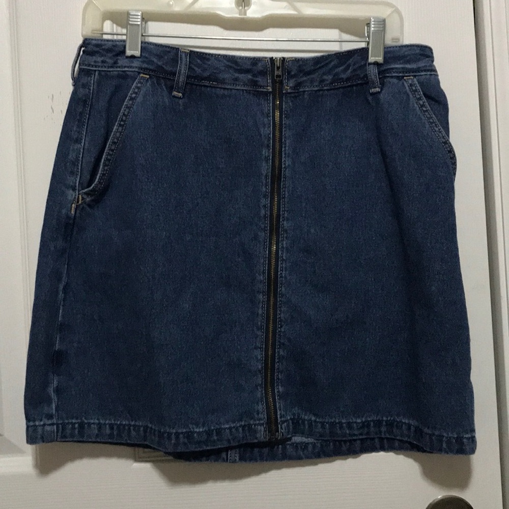 Denim skirt